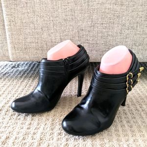 Fioni Stiletto Black Booties size 9